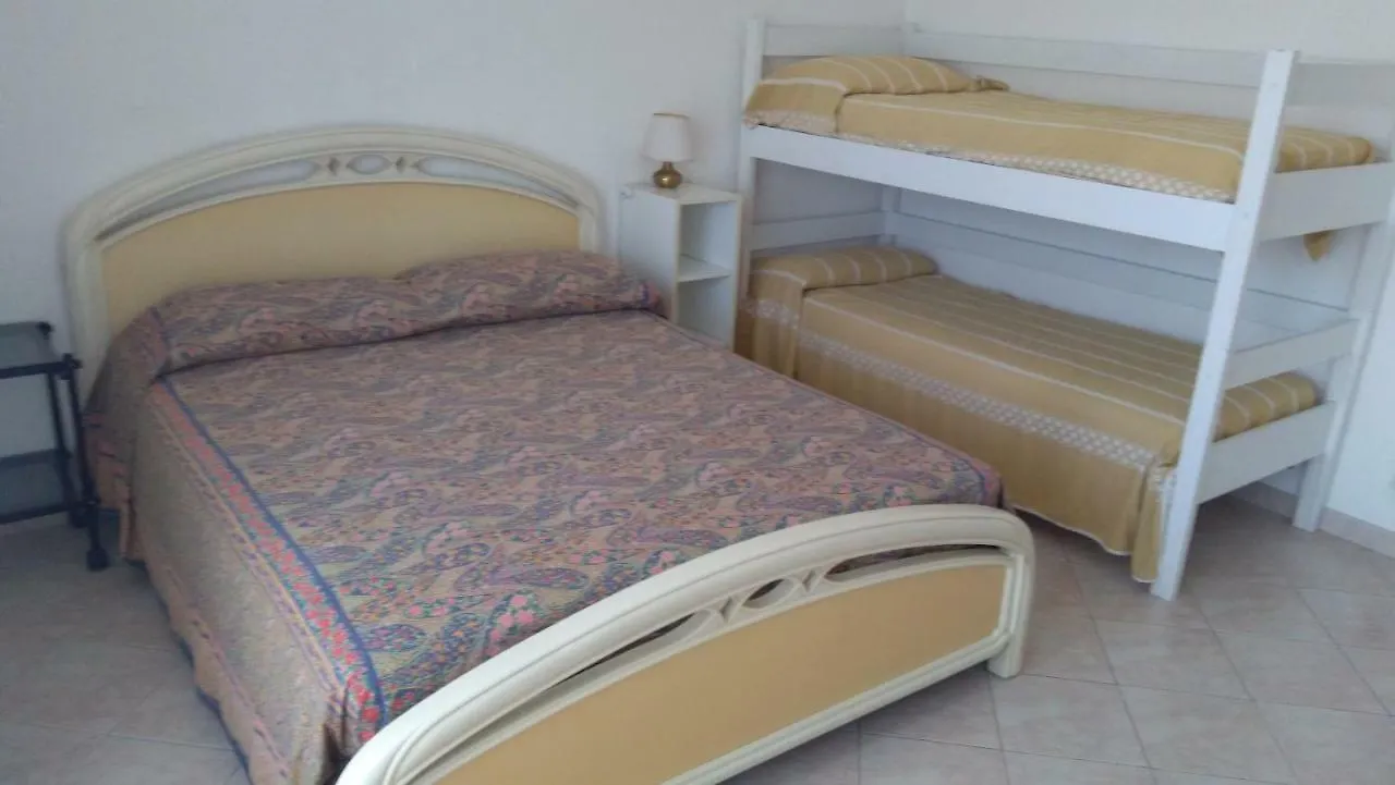 Attico Fronte Mare Otel Lido di Jesolo 0*,  İtalya
